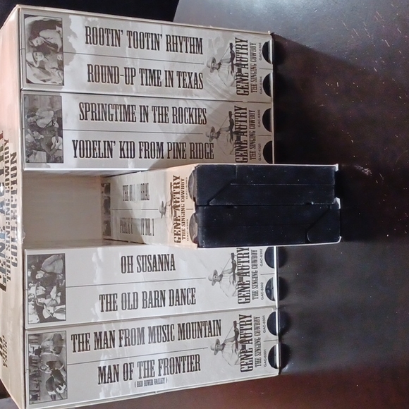 ,GENE AUTRY  THE SINGING  COWBOY 10 VHS VIDEO PACK - Picture 7 of 7